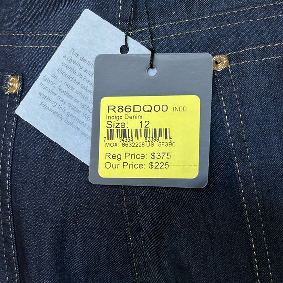 St.John Sport Dark Wash Blue Jeans Designer Chic Quiet Luxury Preppy Women Sz 12 - Picture 13 of 16